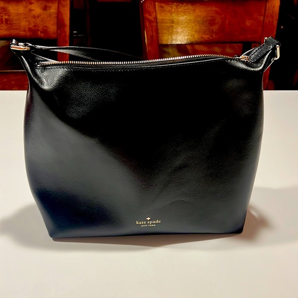 Kate Spade Purse - Picture 1 of 3